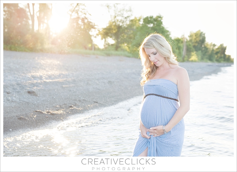 Maternity Session on the Beach Niagara Photographer Niagara-Professional-Baby-Photographers_0630.jpg